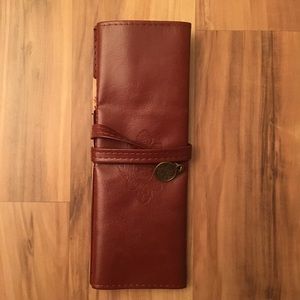 Brown make up travel bag, brand new!